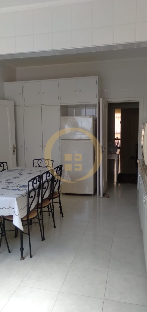 Apartamento Frente ao Mar nas Pitangueiras, Guarujá - SP