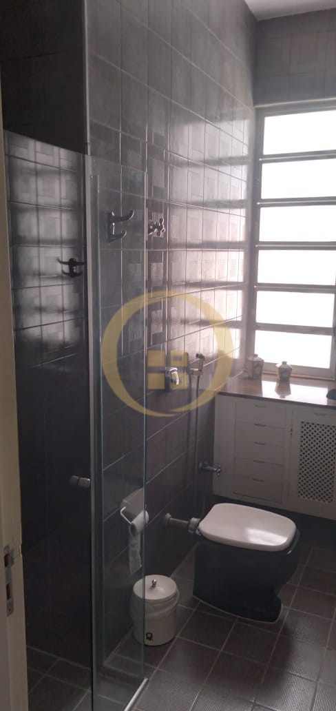 Apartamento Frente ao Mar nas Pitangueiras, Guarujá - SP