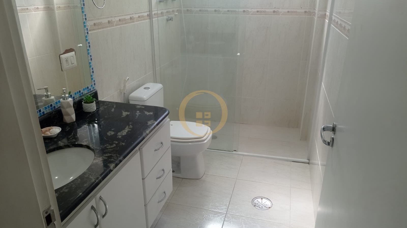 Apartamento GUARUJÁ - SP