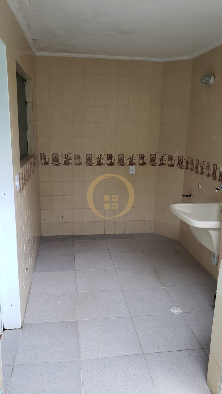 Casa em alvenaria GUARUJÁ - SP