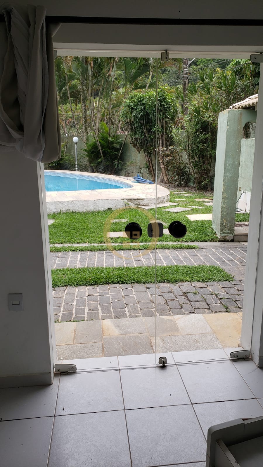 Casa em alvenaria GUARUJÁ - SP