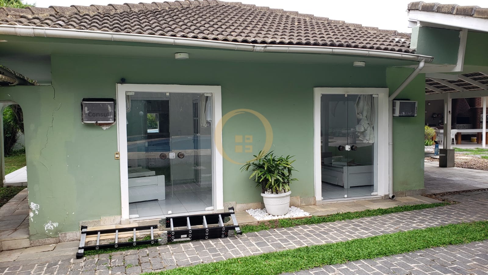 Casa em alvenaria GUARUJÁ - SP