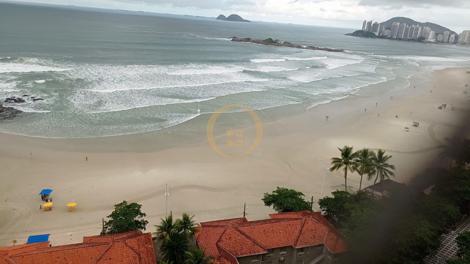 Apartamento à Venda e Locação em Pitangueiras !