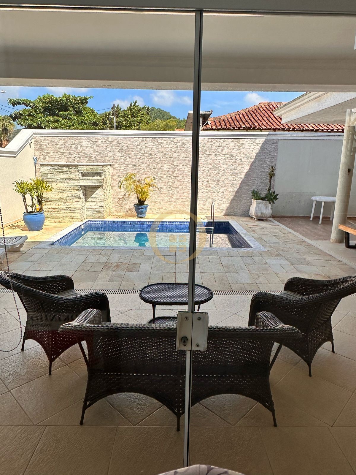 Casa à Venda Praia do Tombo - GUARUJÁ - SP
