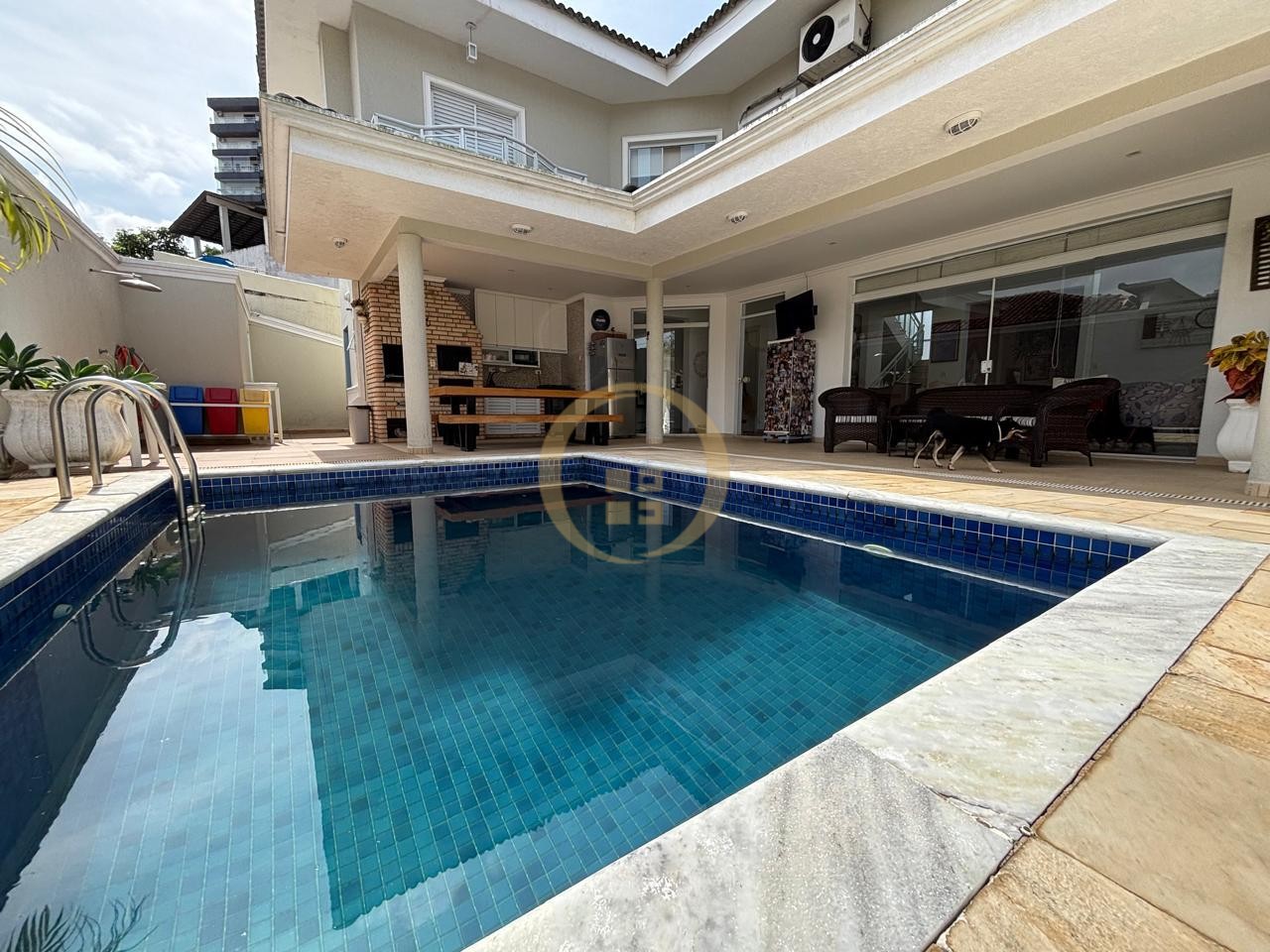 Casa à Venda Praia do Tombo - GUARUJÁ - SP