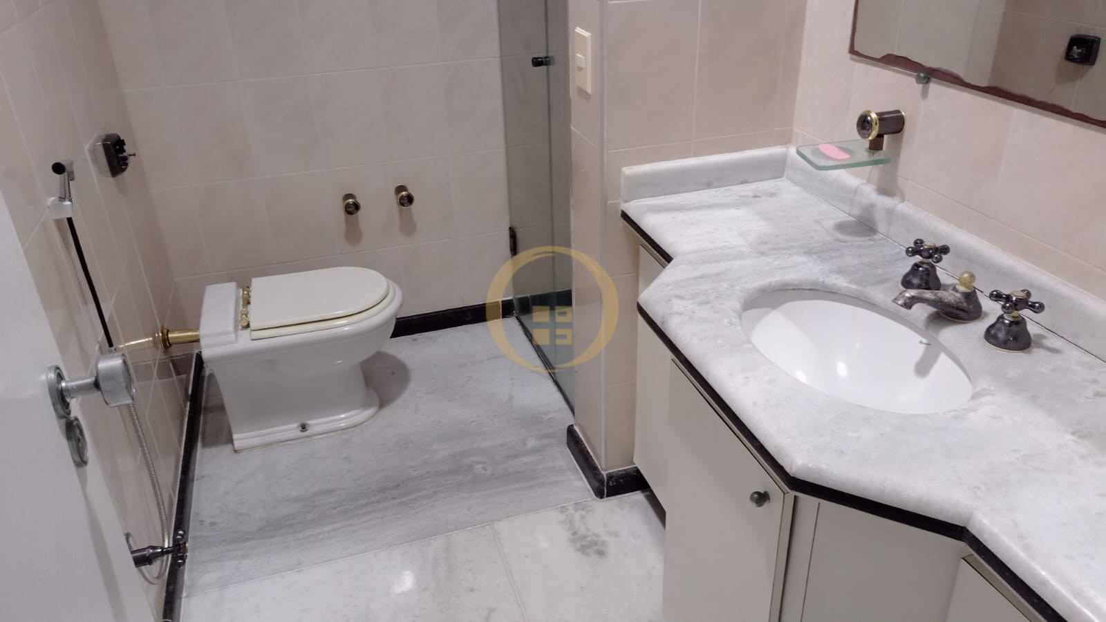 Apartamento GUARUJÁ - SP