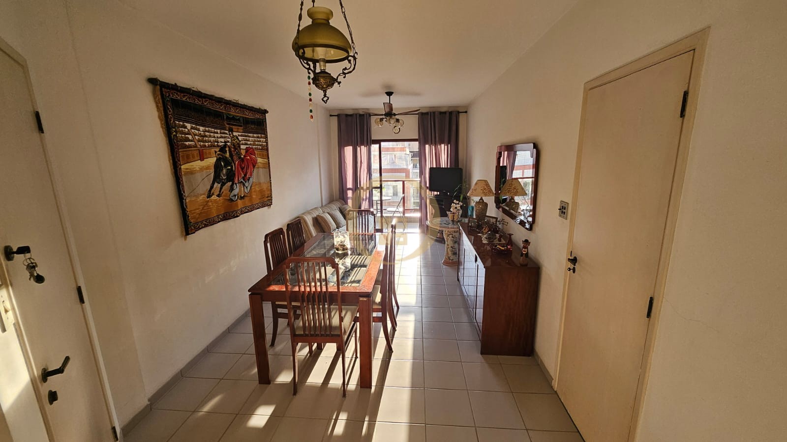 Apartamento na Praia das Astúrias, Guarujá - SP