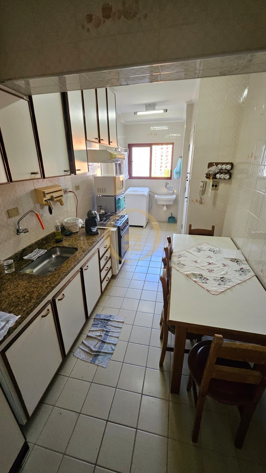 Apartamento na Praia das Astúrias, Guarujá - SP