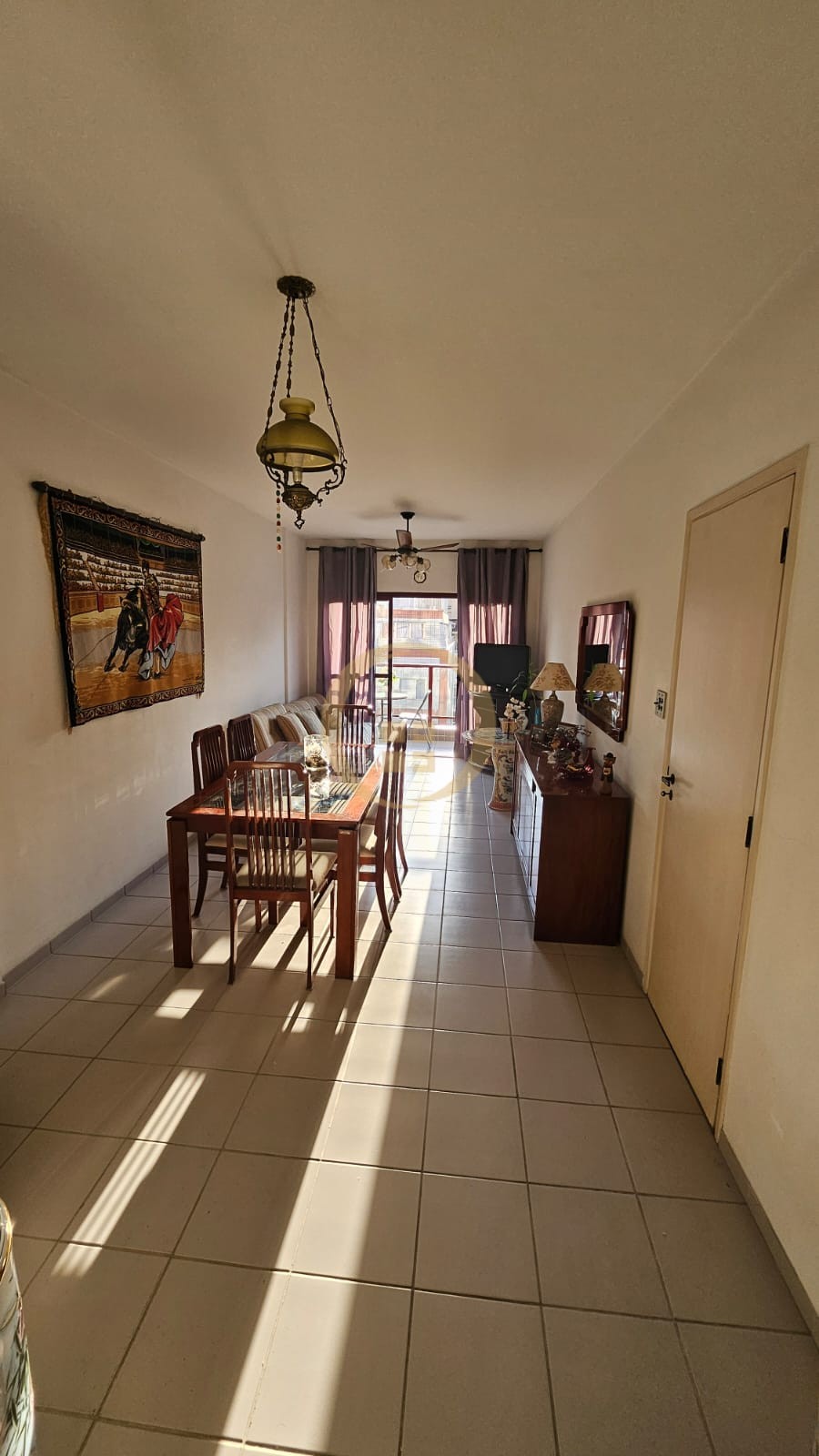 Apartamento na Praia das Astúrias, Guarujá - SP