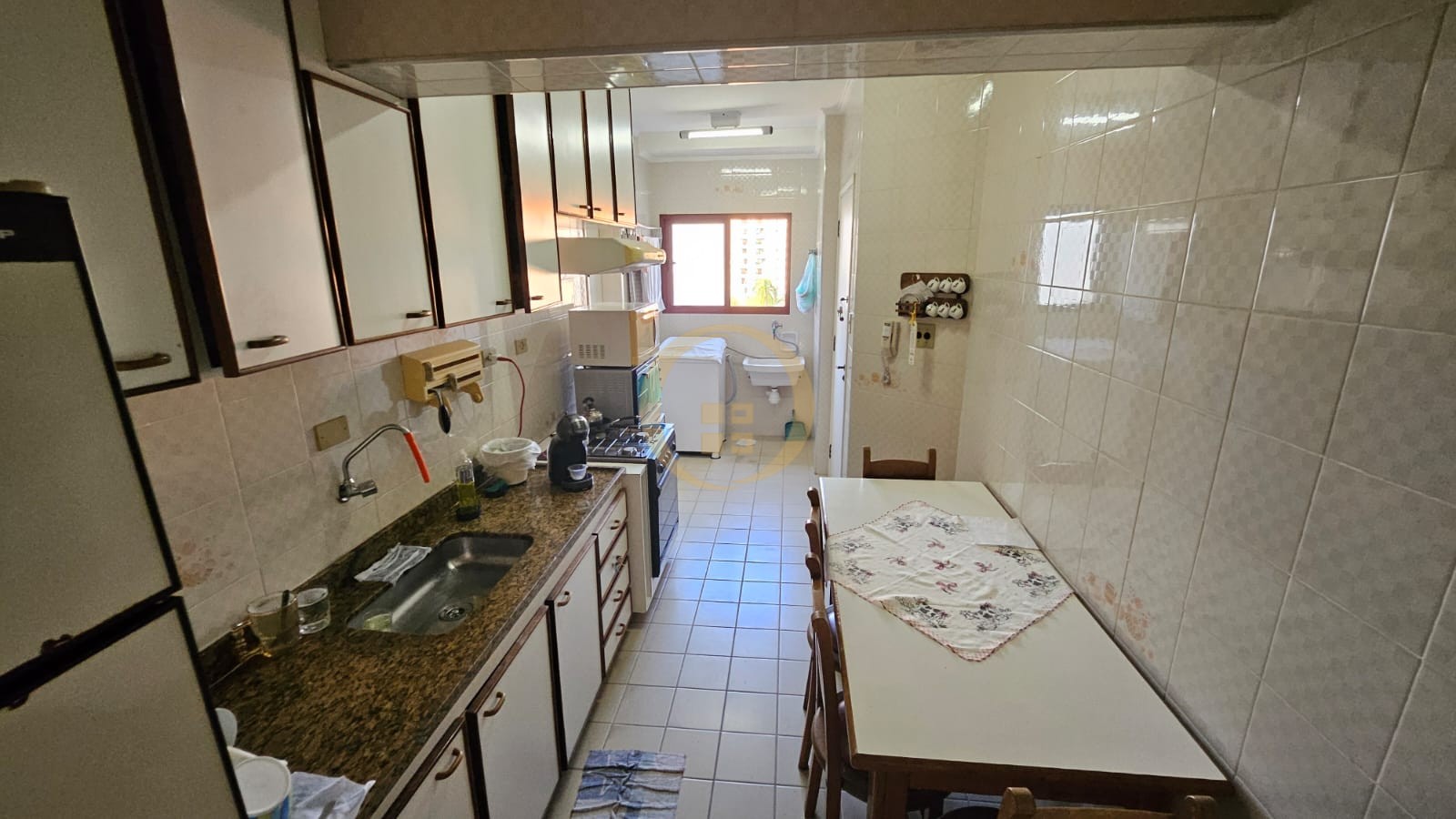 Apartamento na Praia das Astúrias, Guarujá - SP