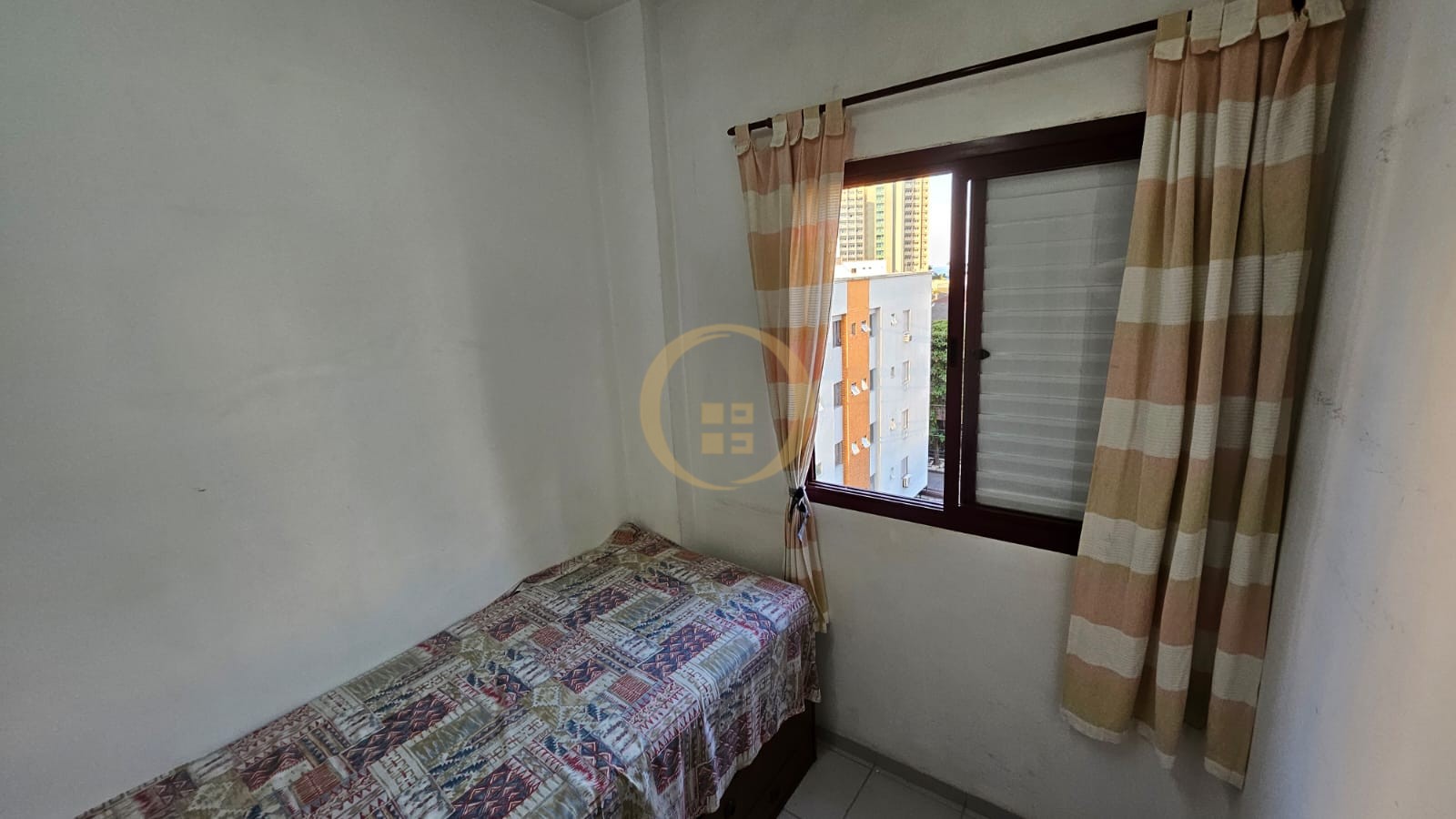 Apartamento na Praia das Astúrias, Guarujá - SP