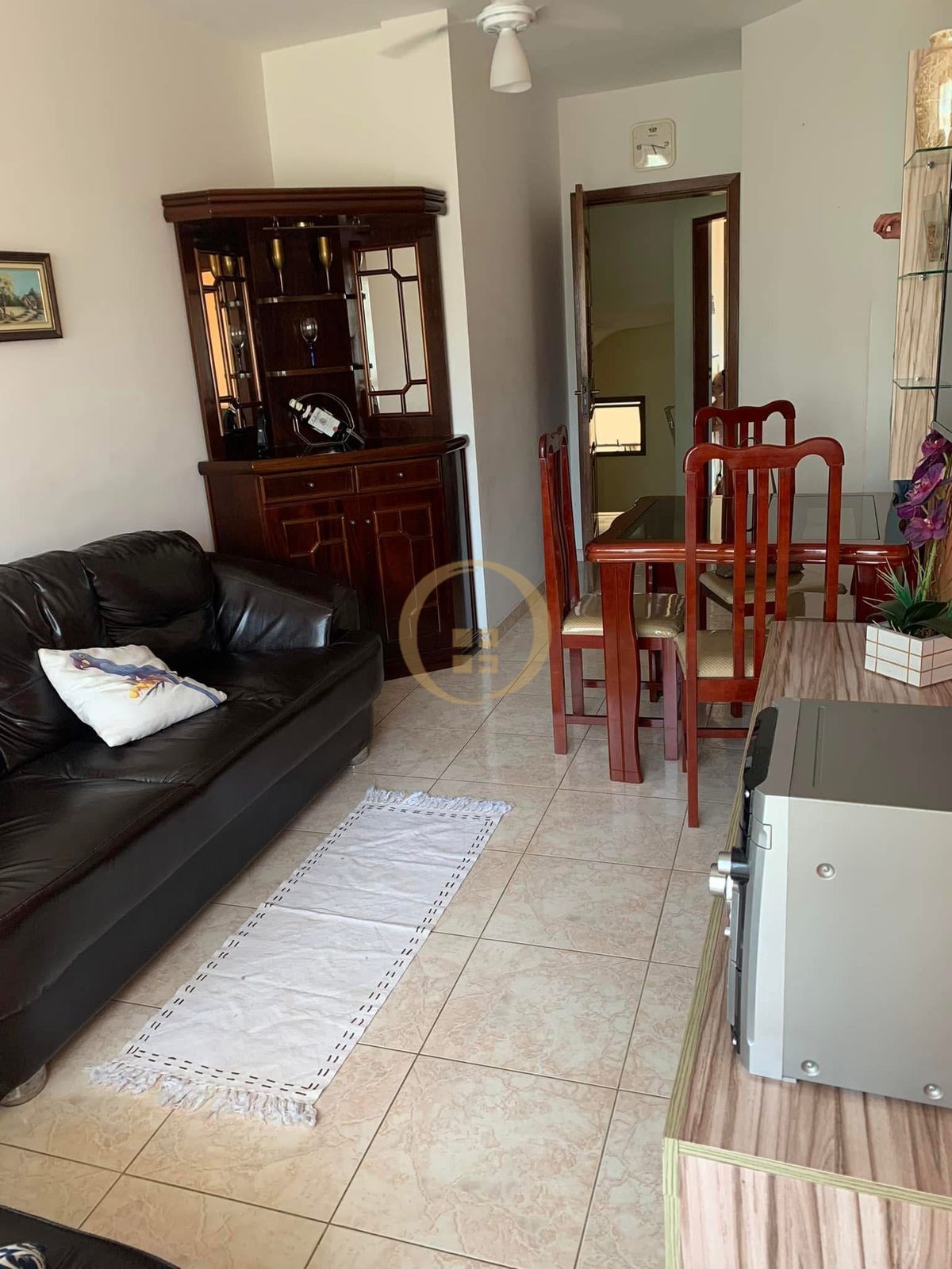 Apartamento na Praia da Enseada, Guarujá - SP