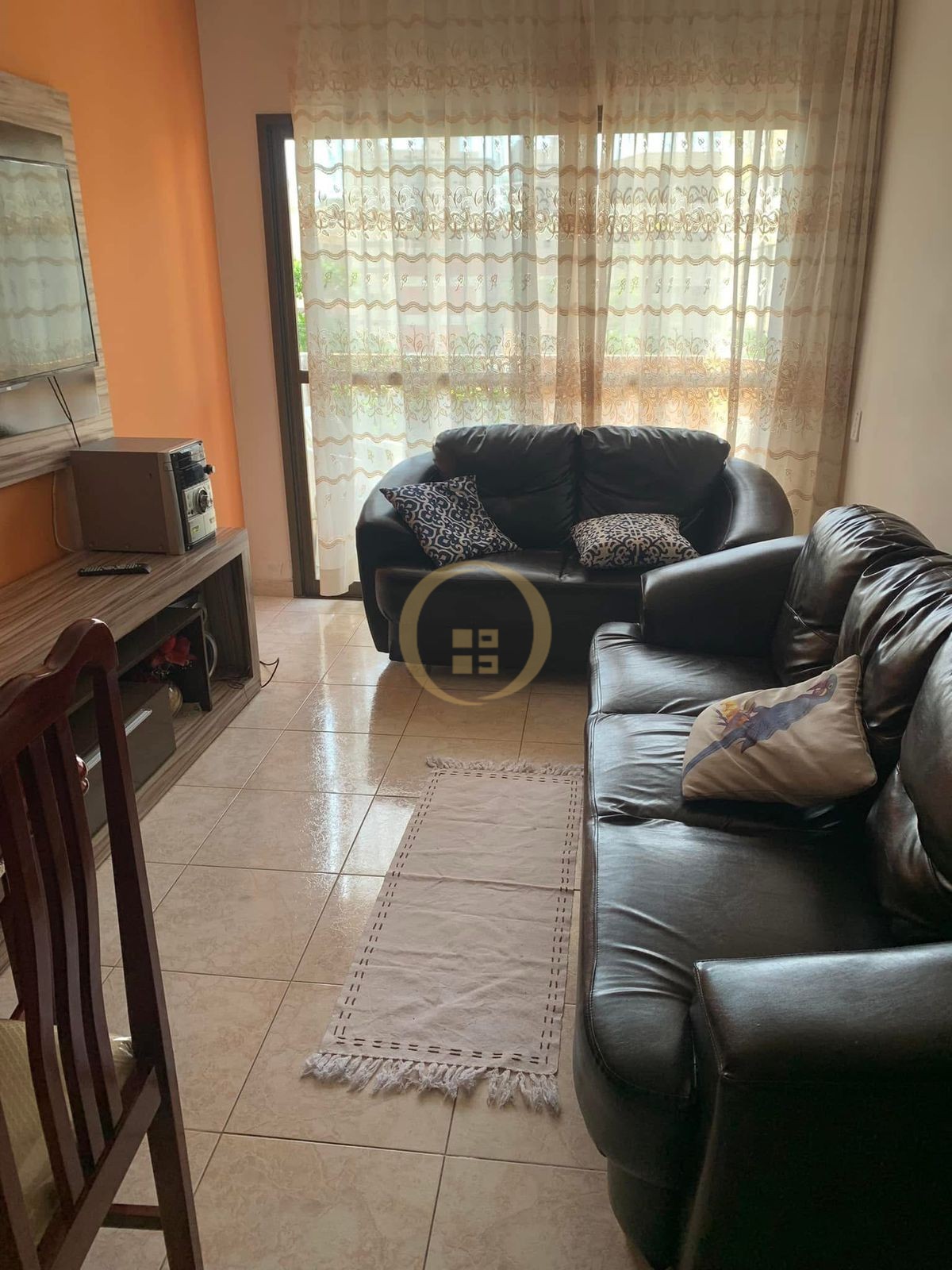 Apartamento na Praia da Enseada, Guarujá - SP