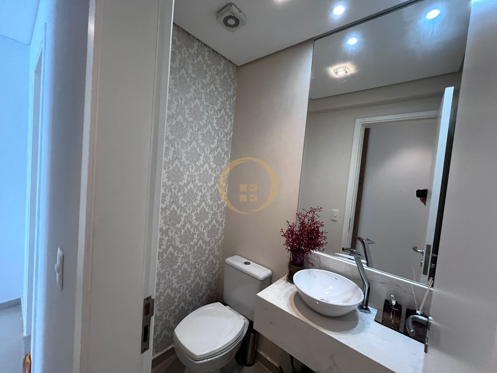 Apartamento Frente ao Mar, Praia da Enseada - GUARUJÁ - SP