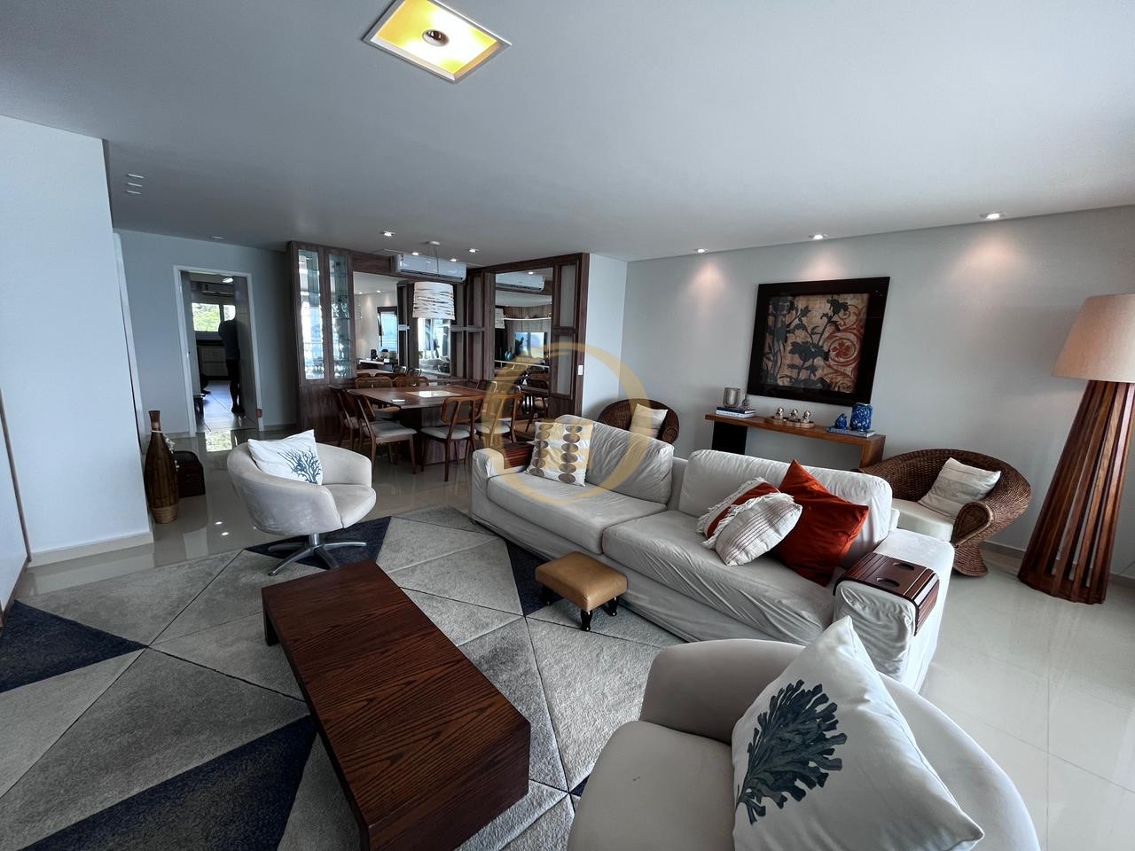 Apartamento Frente ao Mar, Praia da Enseada - GUARUJÁ - SP