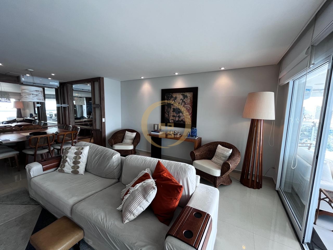 Apartamento Frente ao Mar, Praia da Enseada - GUARUJÁ - SP
