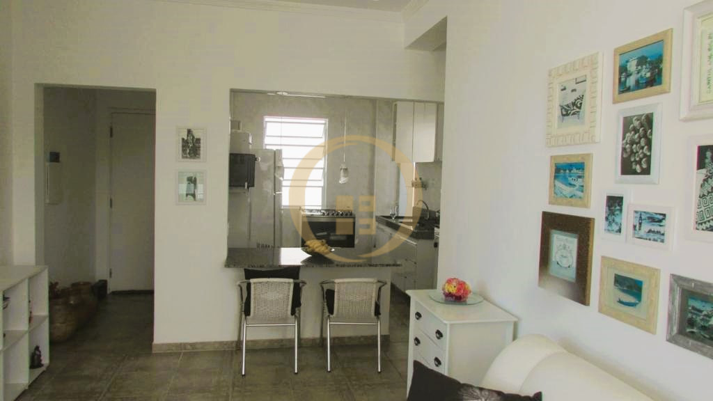 Apartamento na Praia das Pitangueiras, Guarujá - SP