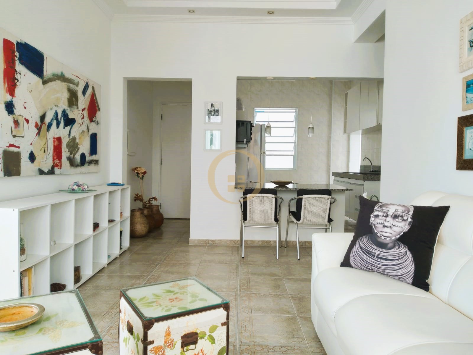 Apartamento na Praia das Pitangueiras, Guarujá - SP