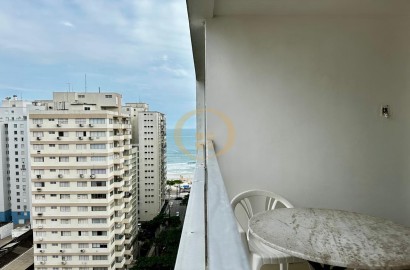 Apartamento na Praia das Pitangueiras, Guarujá - SP