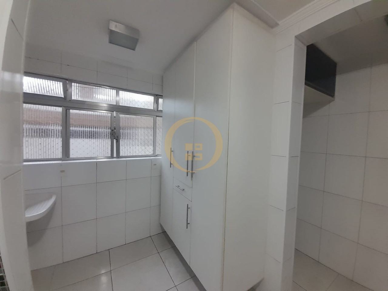 Apartamento na Praia da Enseada, Guarujá - SP