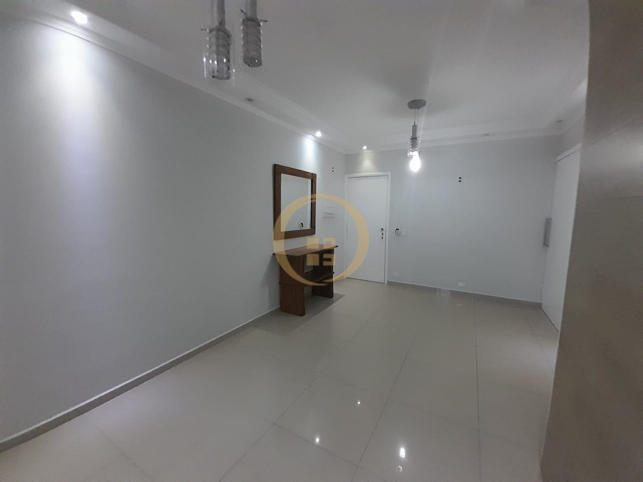 Apartamento na Praia da Enseada, Guarujá - SP