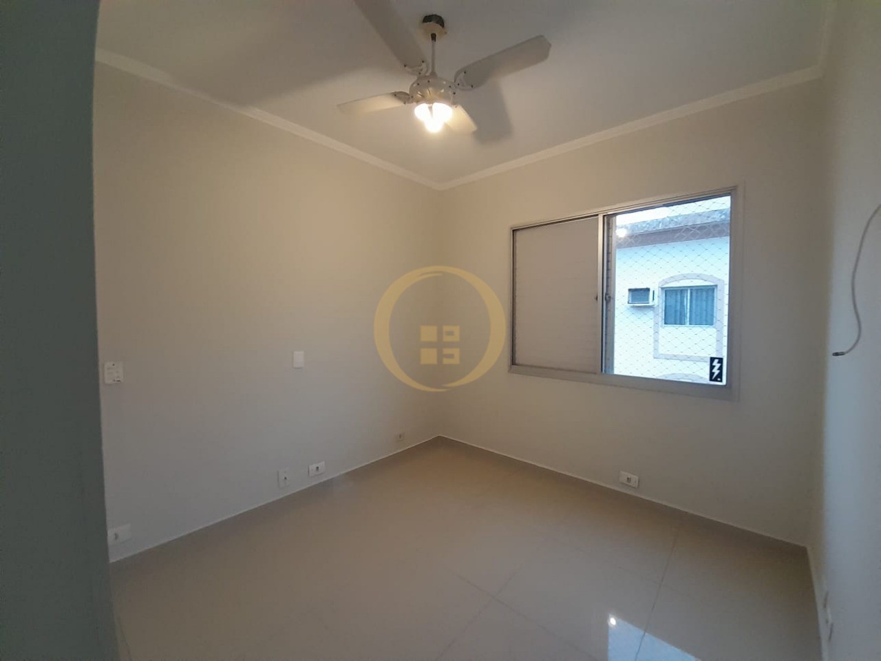 Apartamento na Praia da Enseada, Guarujá - SP