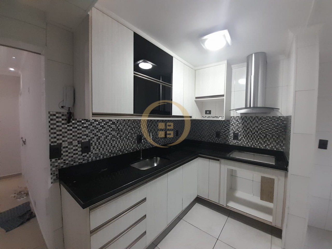 Apartamento na Praia da Enseada, Guarujá - SP