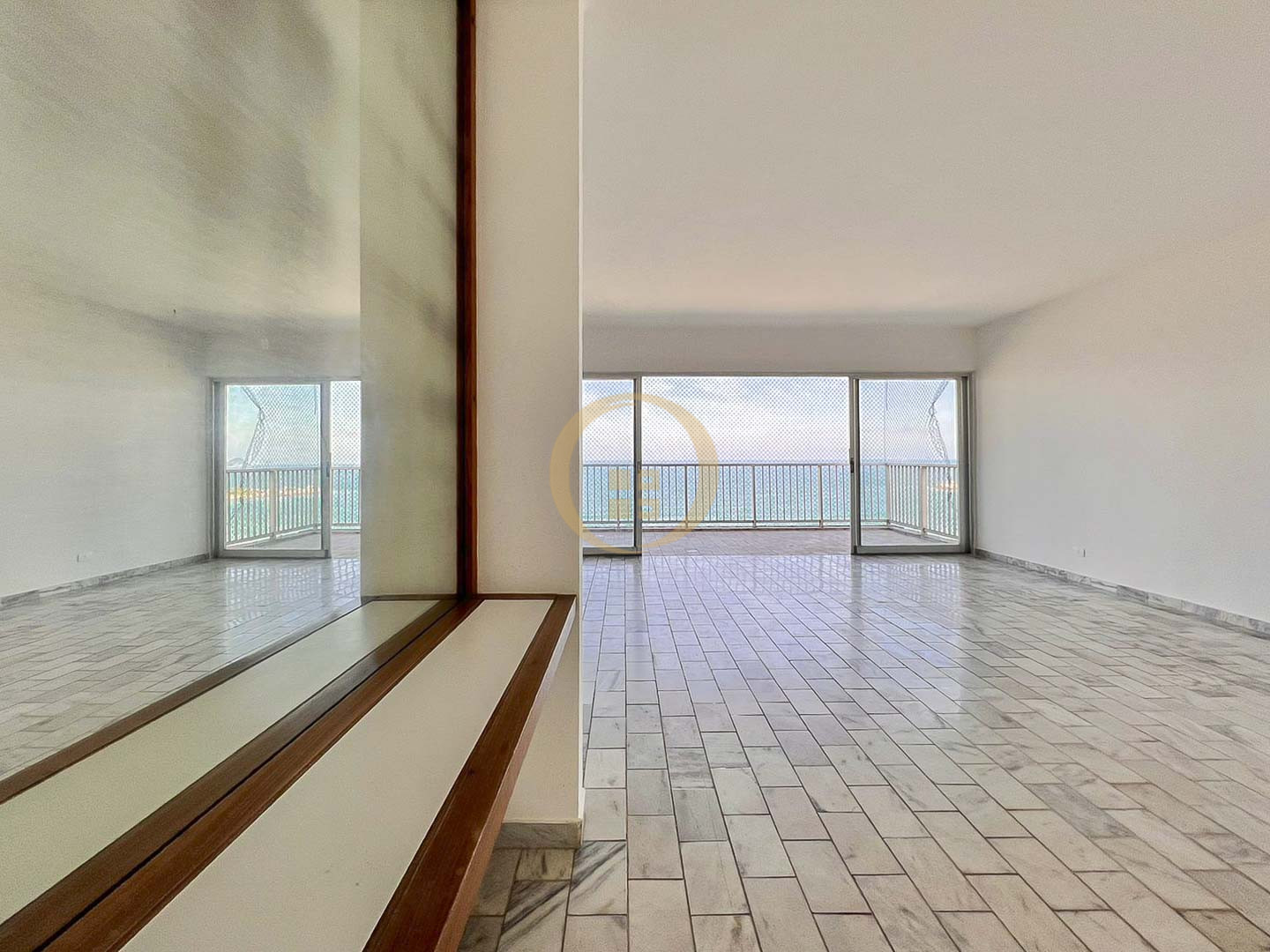 Apartamento GUARUJÁ - SP