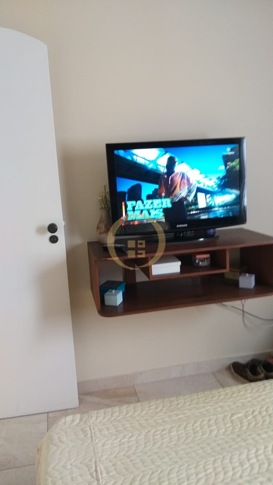 Apartamento na Praia da Enseada, Guarujá - SP