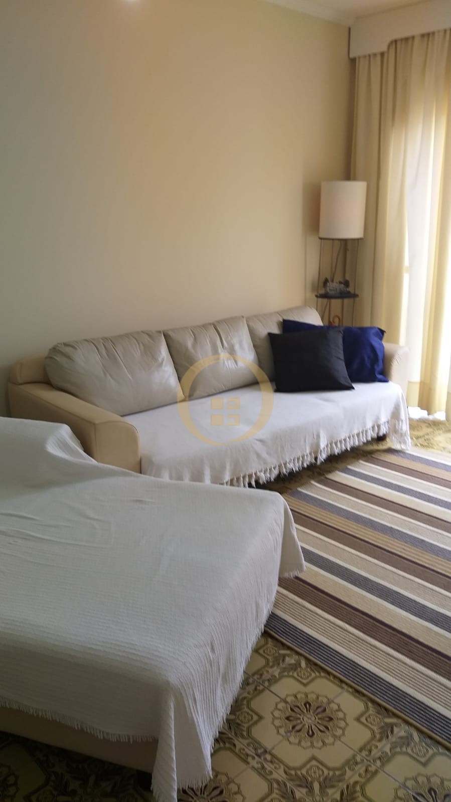 Apartamento na Praia da Enseada, Guarujá - SP