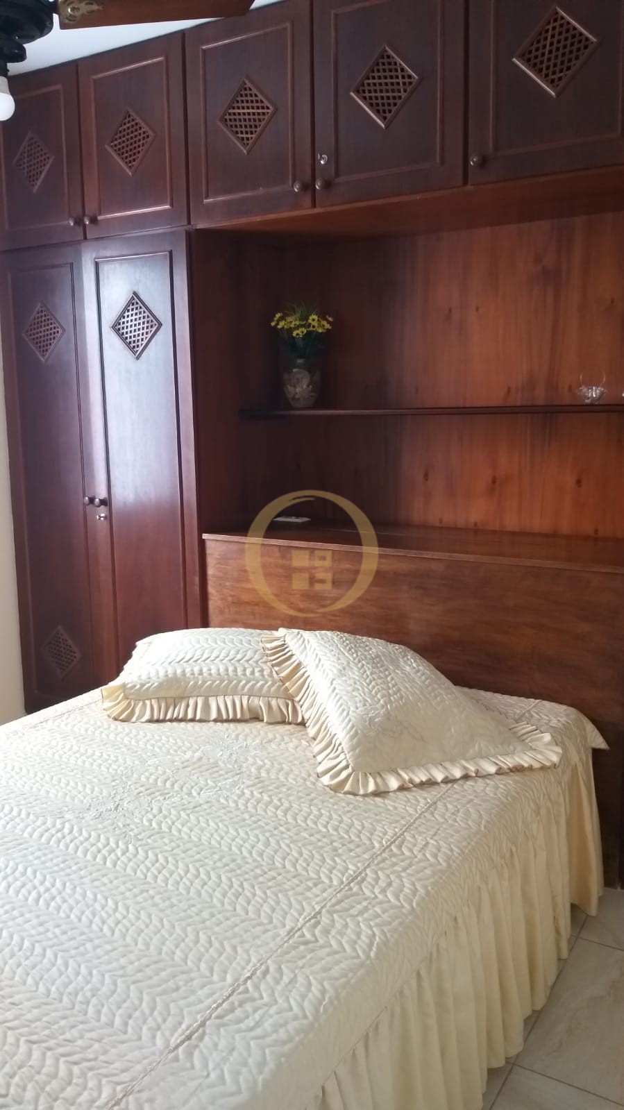 Apartamento na Praia da Enseada, Guarujá - SP