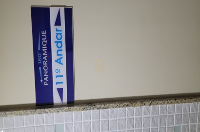 Apartamento na Praia da Enseada, Guarujá - SP
