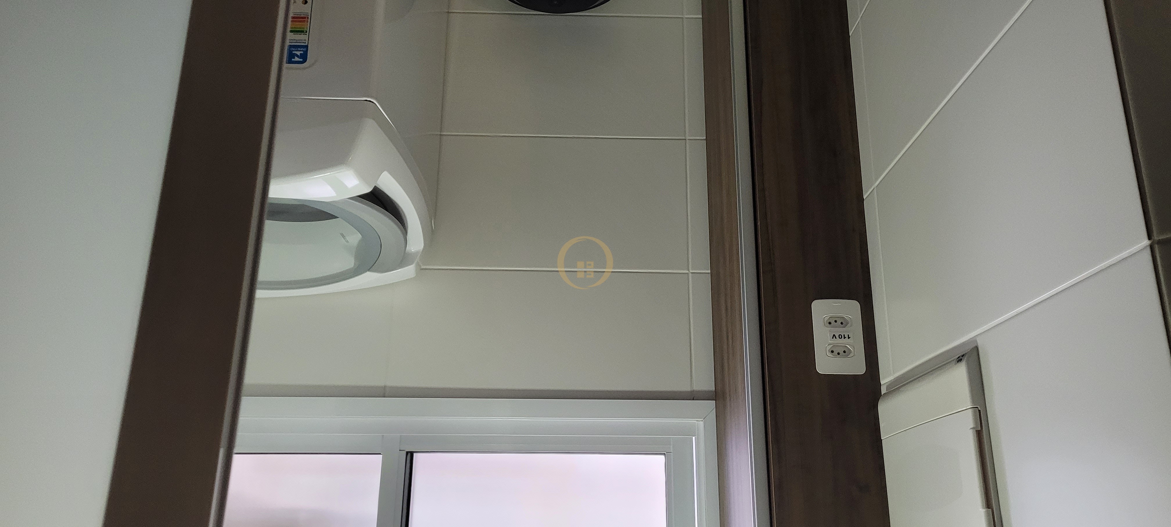 Apartamento na Praia da Enseada, Guarujá - SP