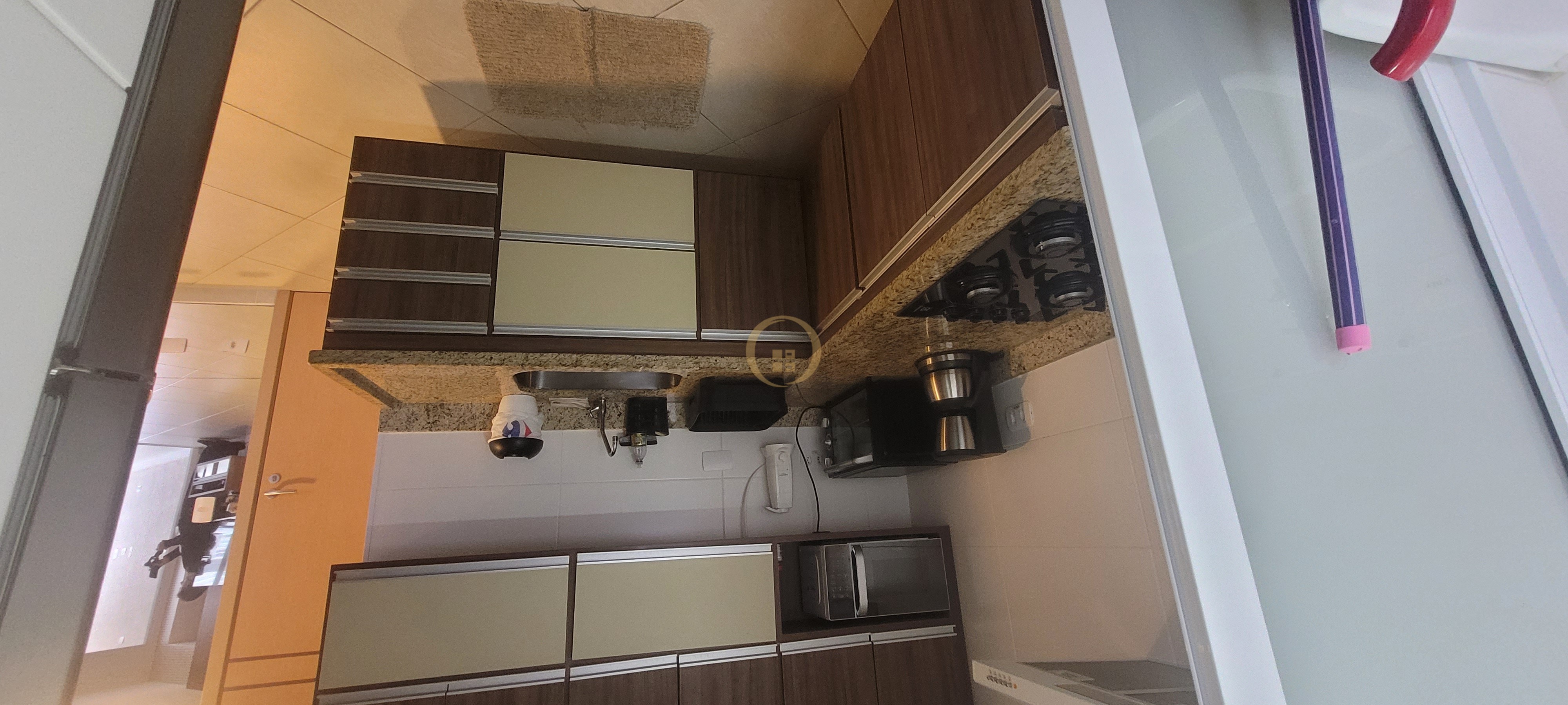Apartamento na Praia da Enseada, Guarujá - SP