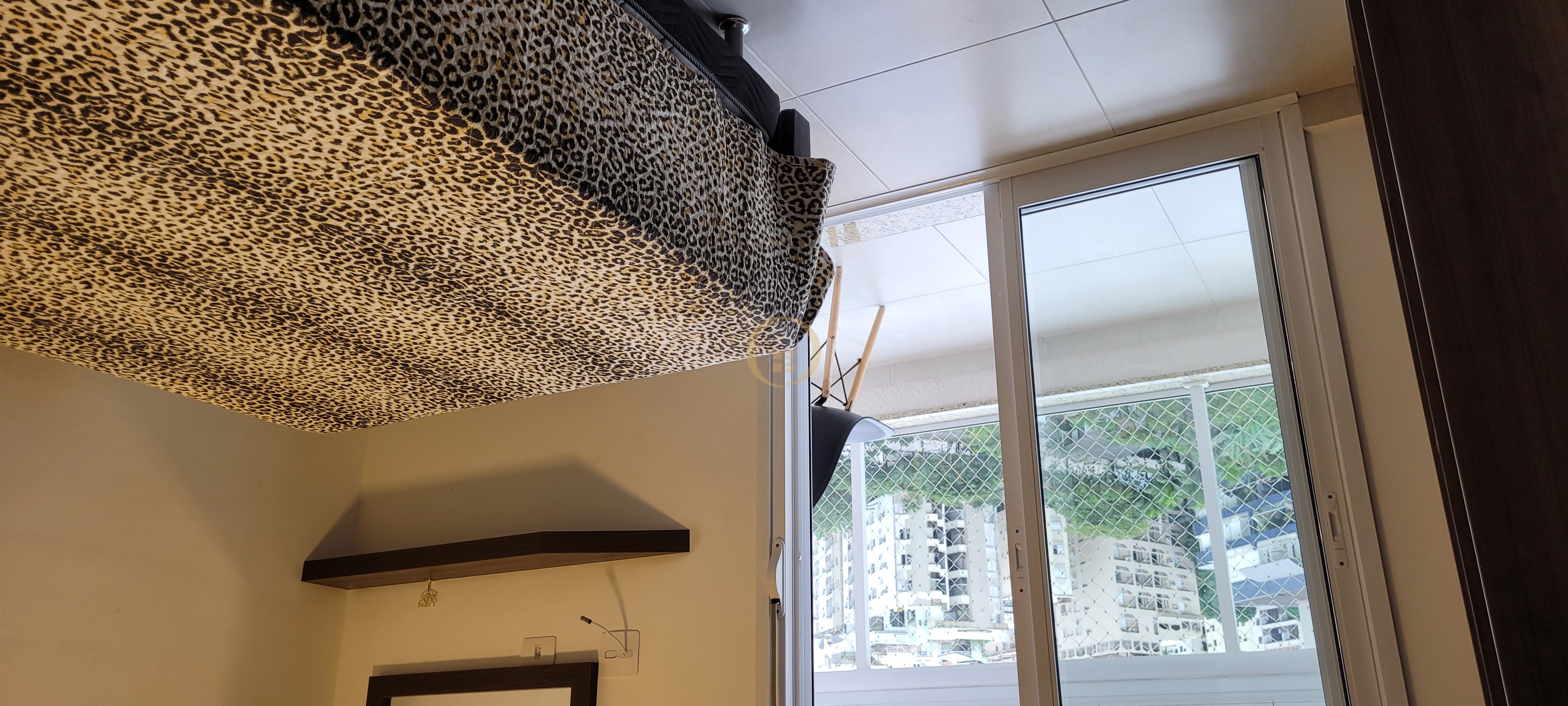 Apartamento na Praia da Enseada, Guarujá - SP