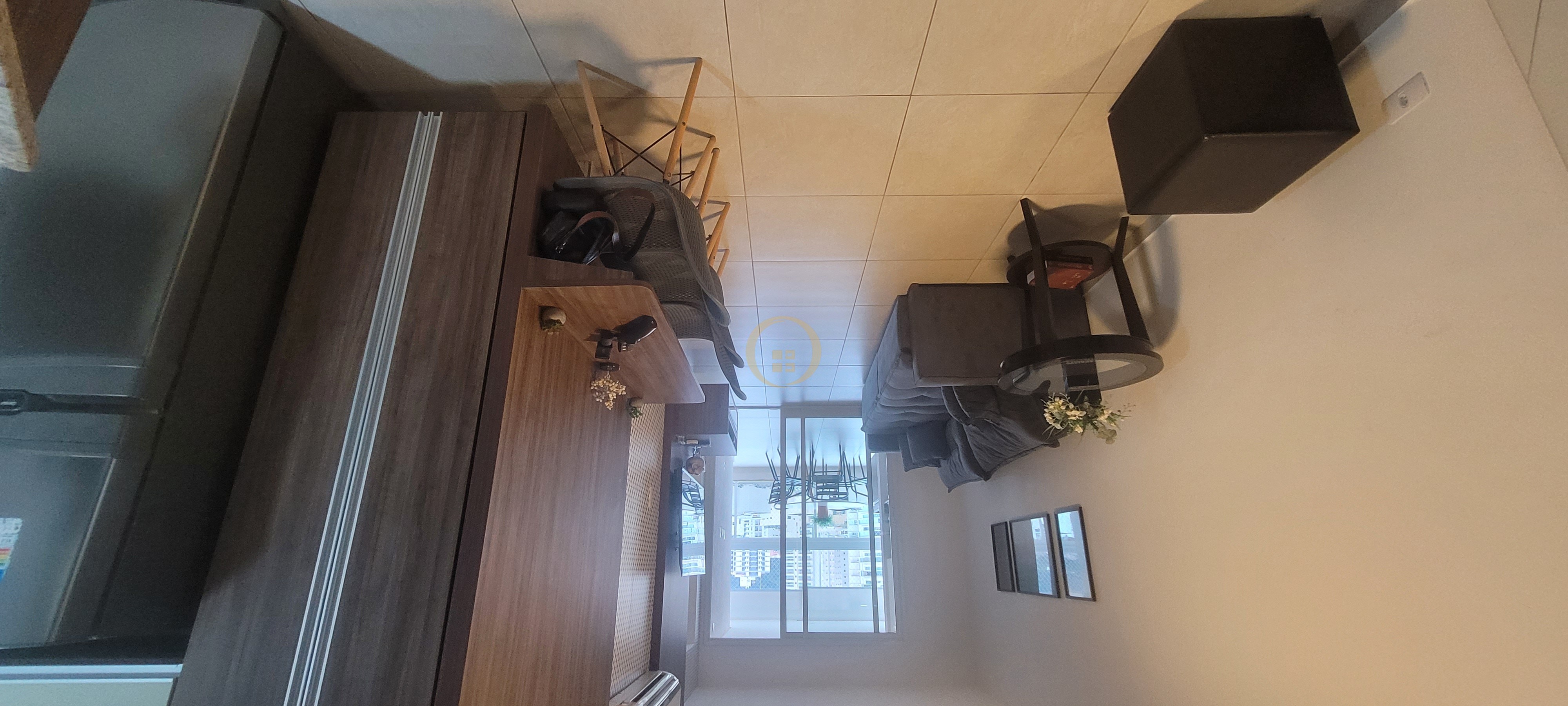 Apartamento na Praia da Enseada, Guarujá - SP
