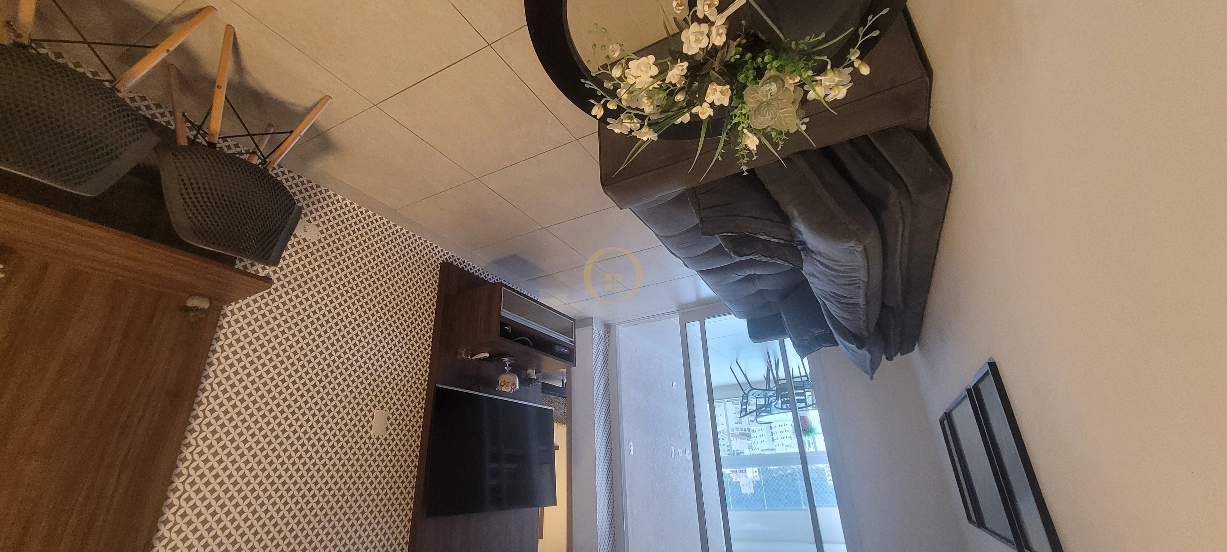 Apartamento na Praia da Enseada, Guarujá - SP
