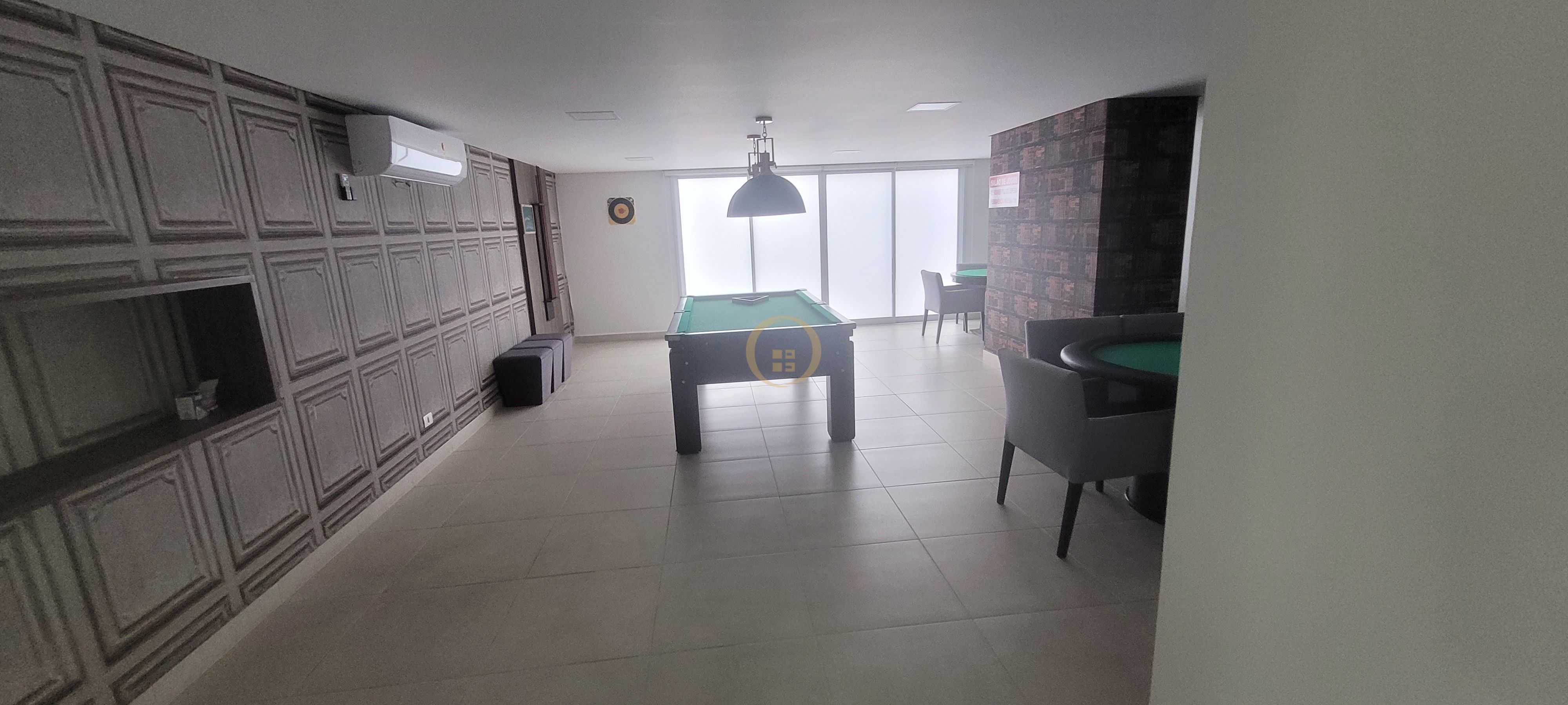 Apartamento na Praia da Enseada, Guarujá - SP
