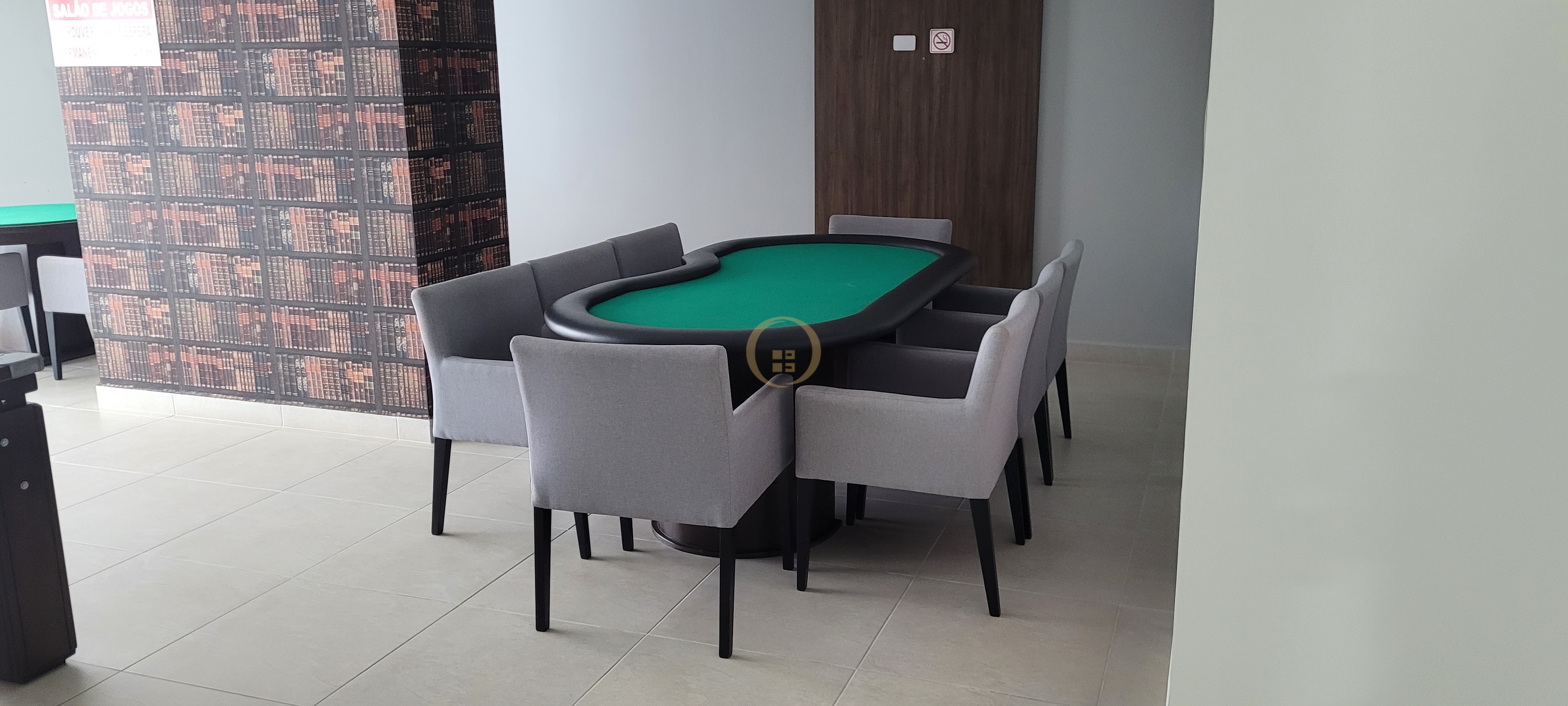 Apartamento na Praia da Enseada, Guarujá - SP