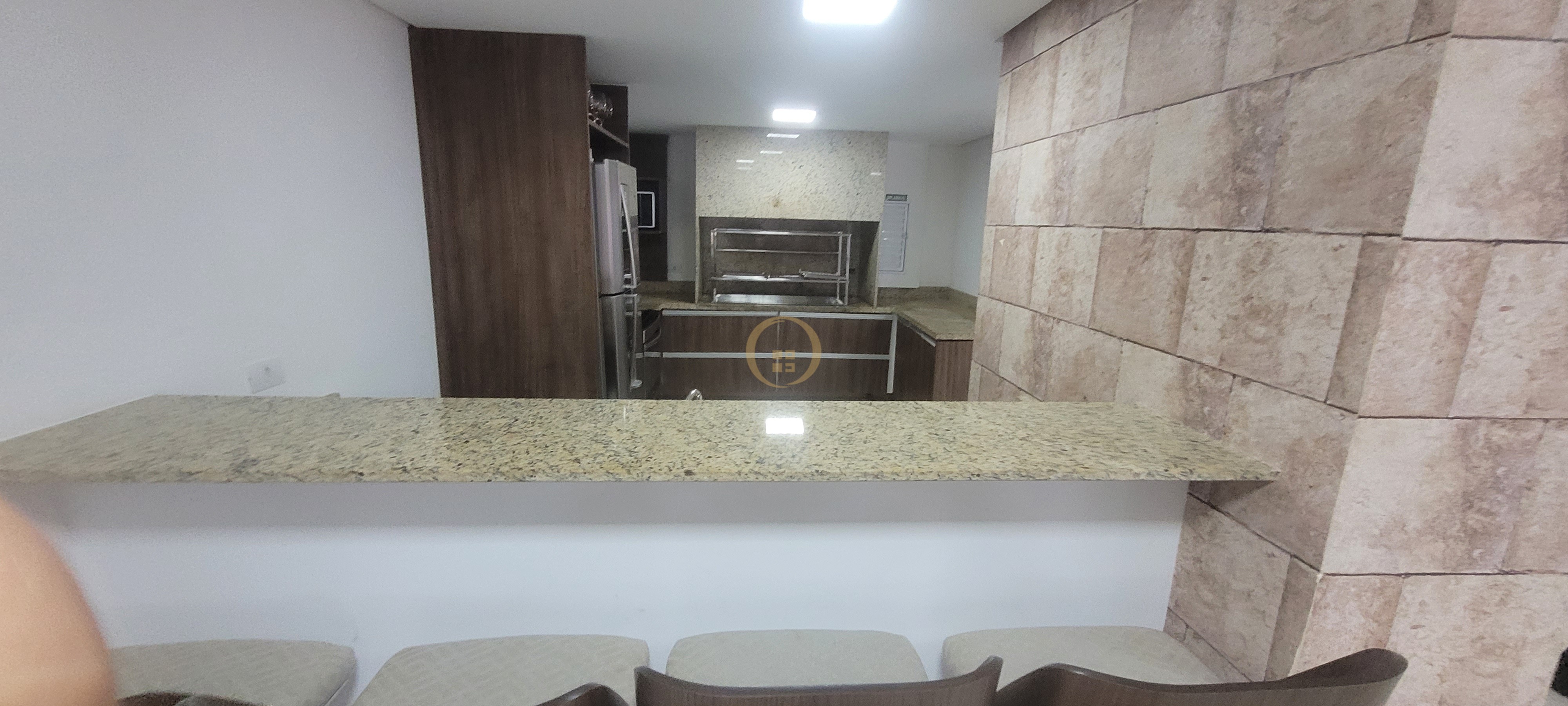 Apartamento na Praia da Enseada, Guarujá - SP