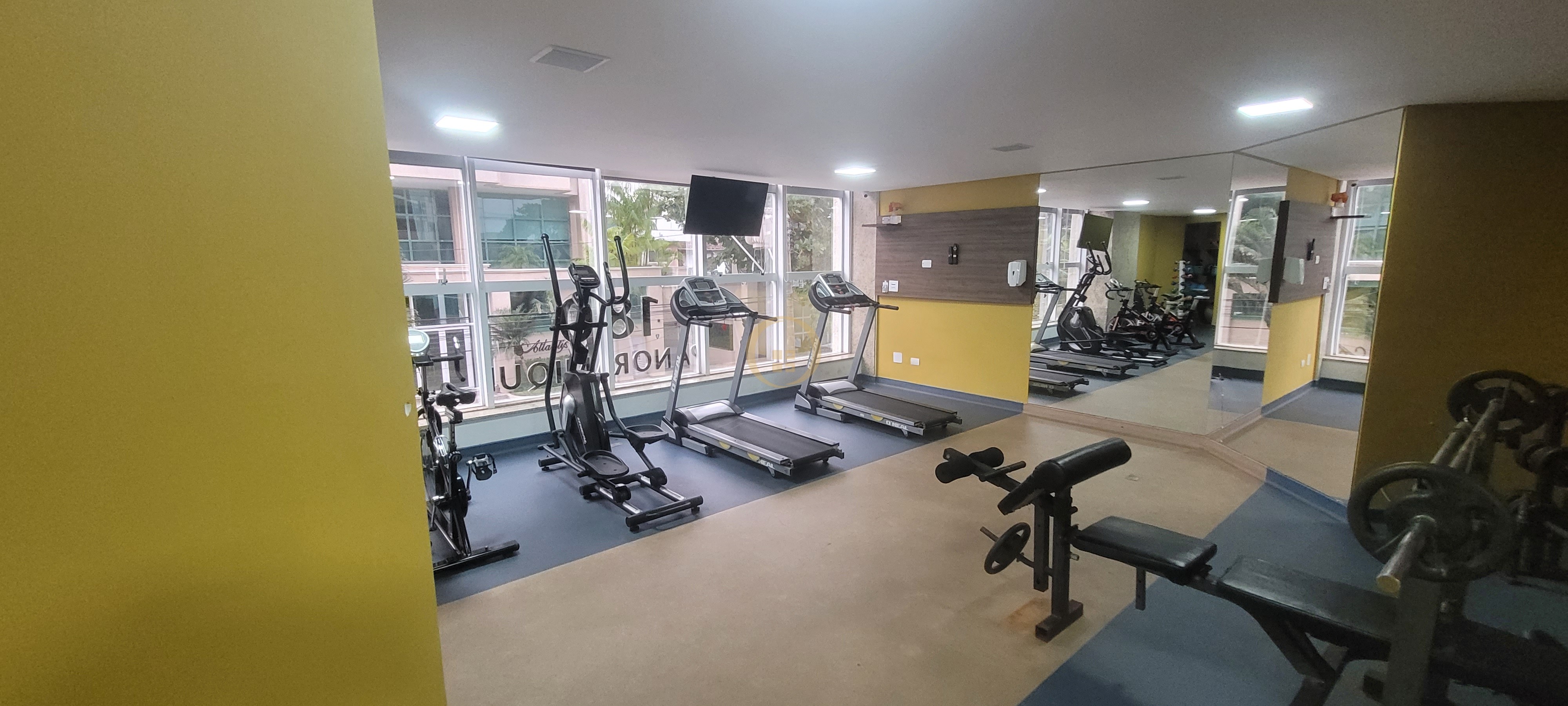 Apartamento na Praia da Enseada, Guarujá - SP
