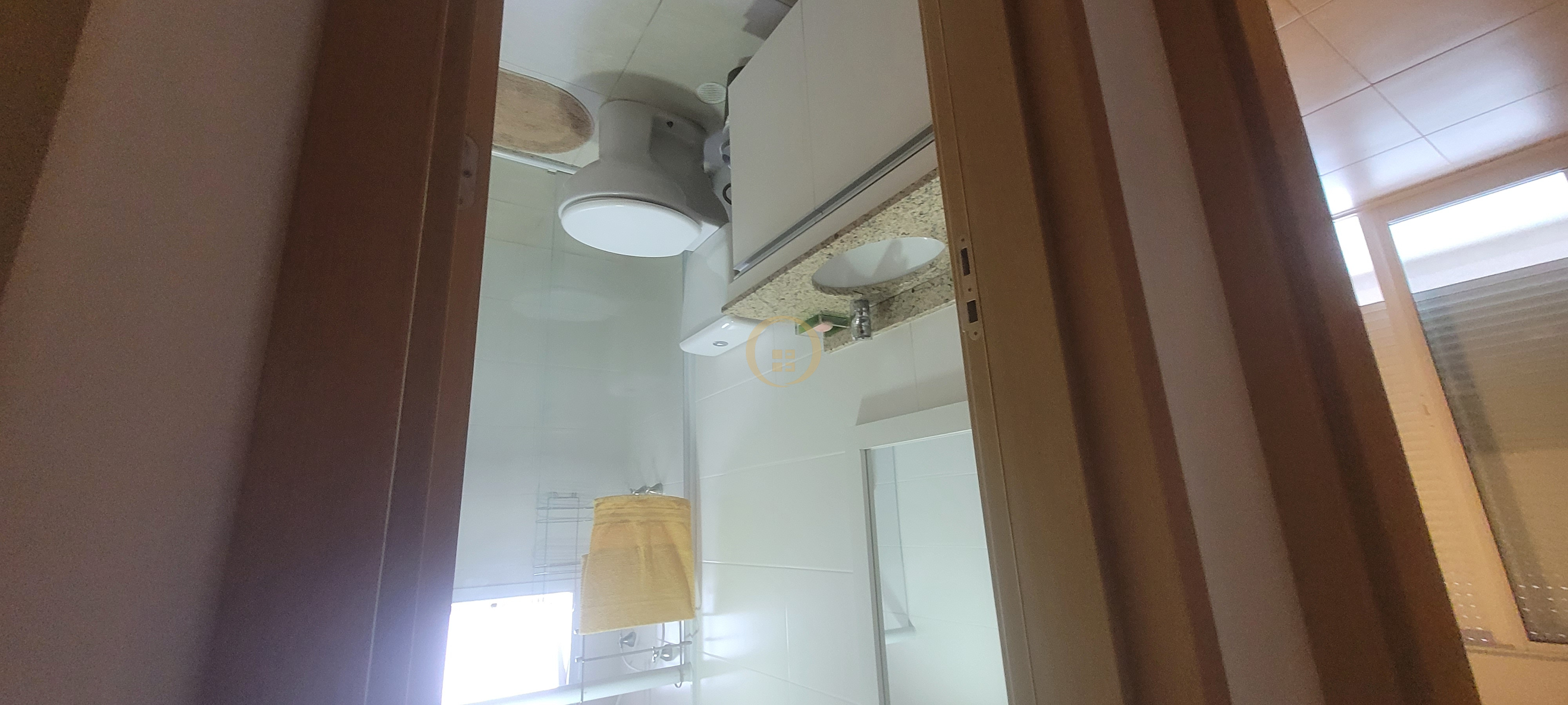 Apartamento na Praia da Enseada, Guarujá - SP