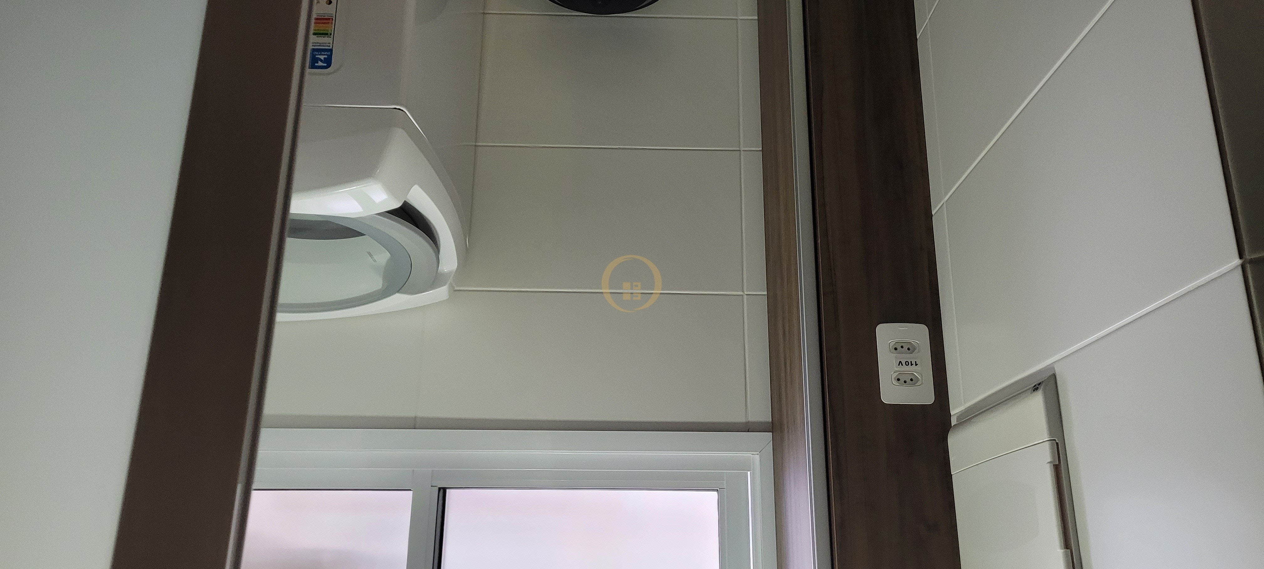Apartamento na Praia da Enseada, Guarujá - SP
