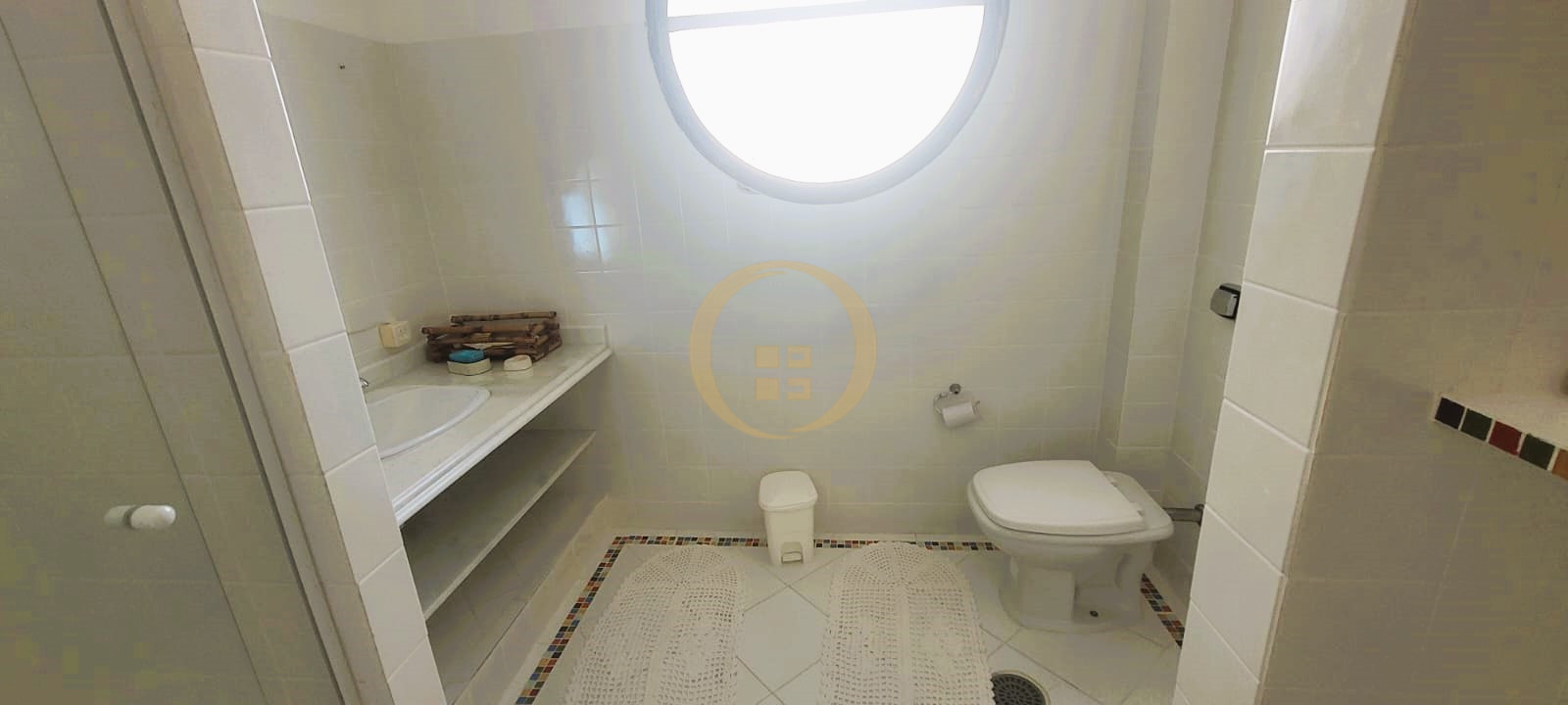 Apartamento Frente ao Mar-3-dormitorios-Pitangueiras