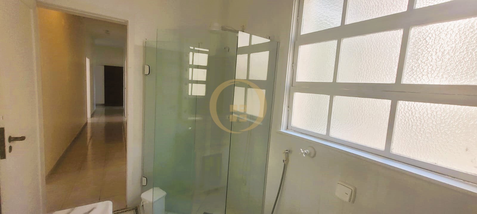 Apartamento Frente ao Mar nas Pitangueiras, Guarujá - SP