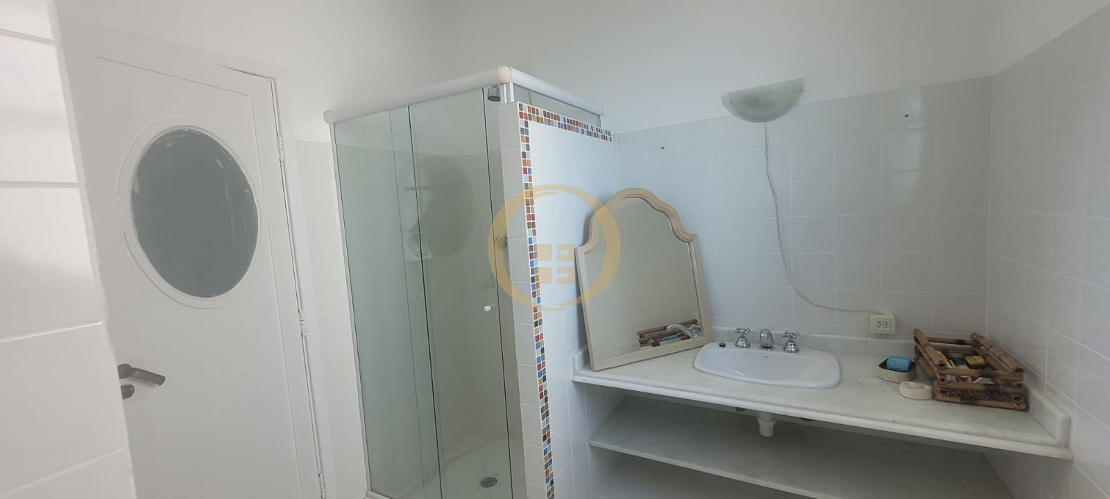 Apartamento Frente ao Mar nas Pitangueiras, Guarujá - SP
