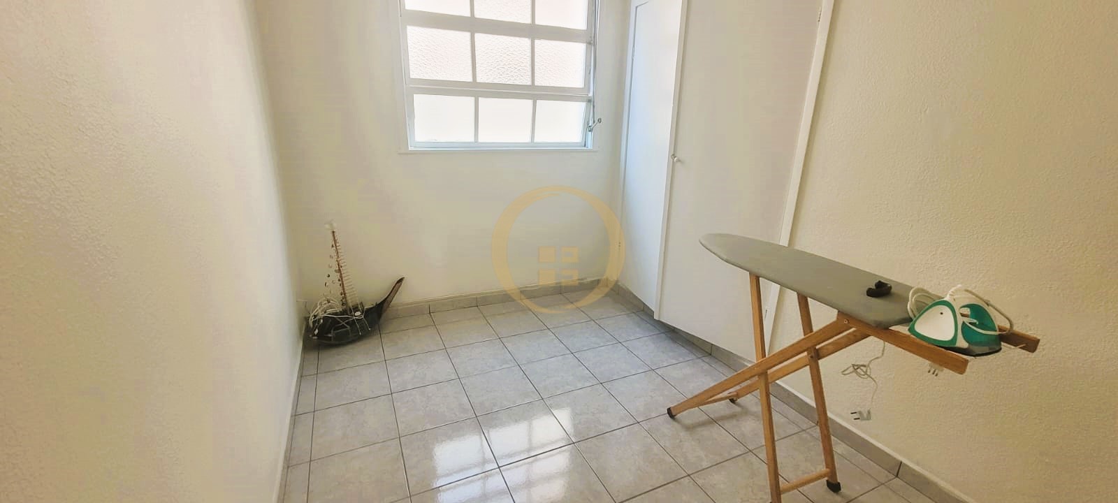 Apartamento Frente ao Mar nas Pitangueiras, Guarujá - SP