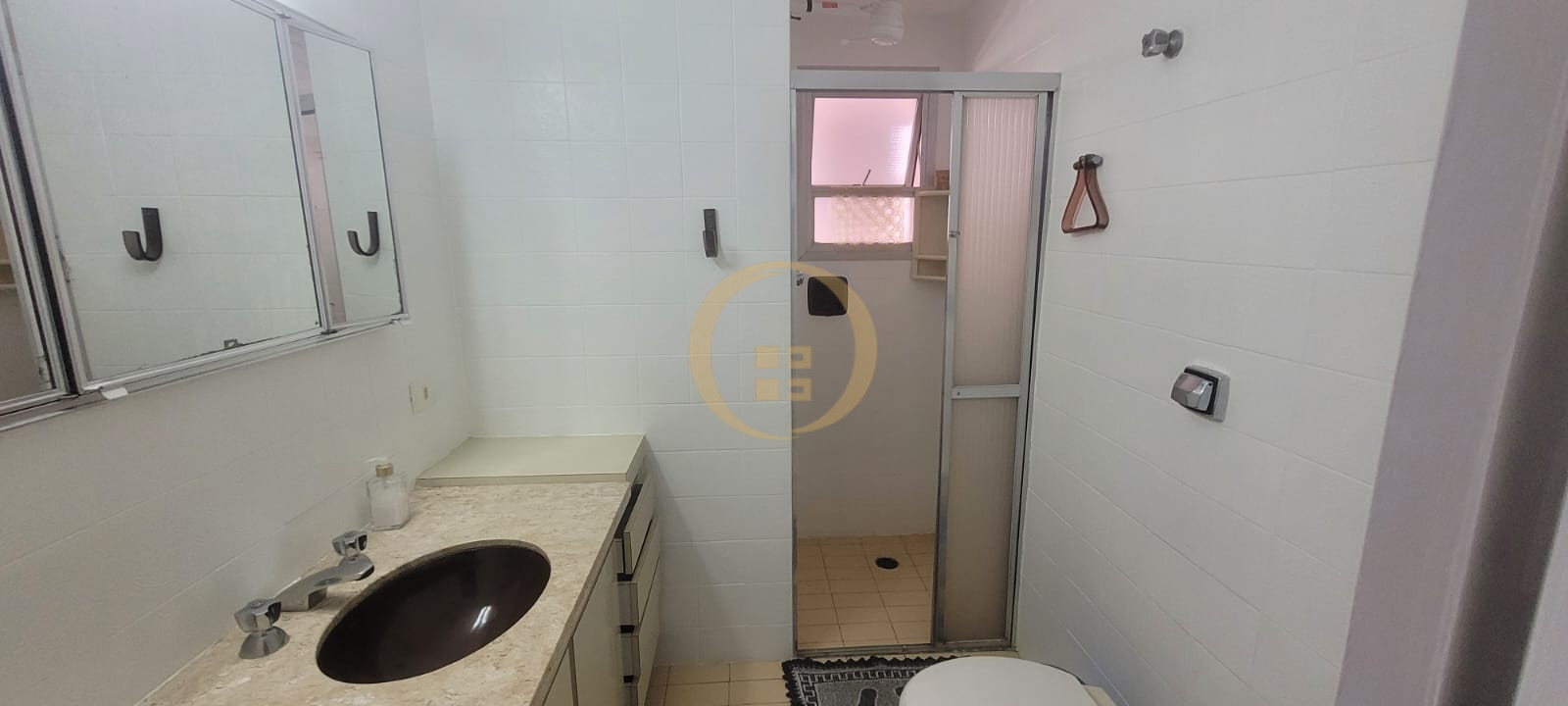 Apartamento Frente ao Mar-3-dormitorios-Pitangueiras
