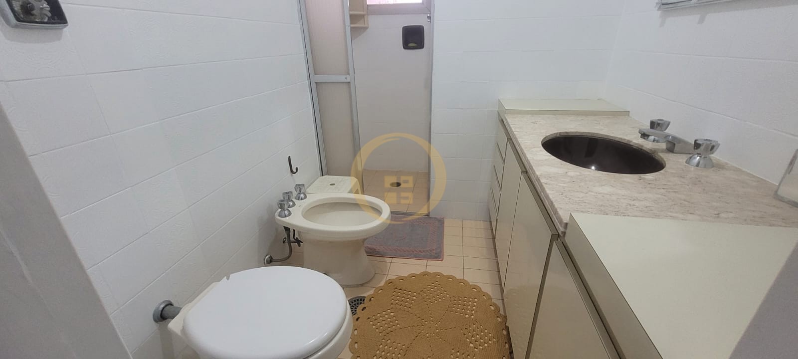 Apartamento Frente ao Mar-3-dormitorios-Pitangueiras