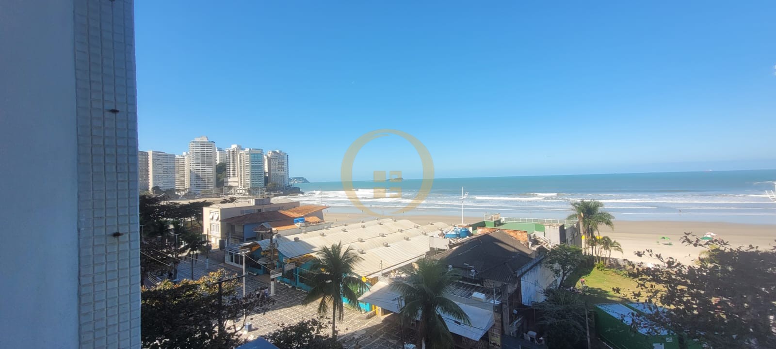 Apartamento Frente ao Mar-3-dormitorios-Pitangueiras